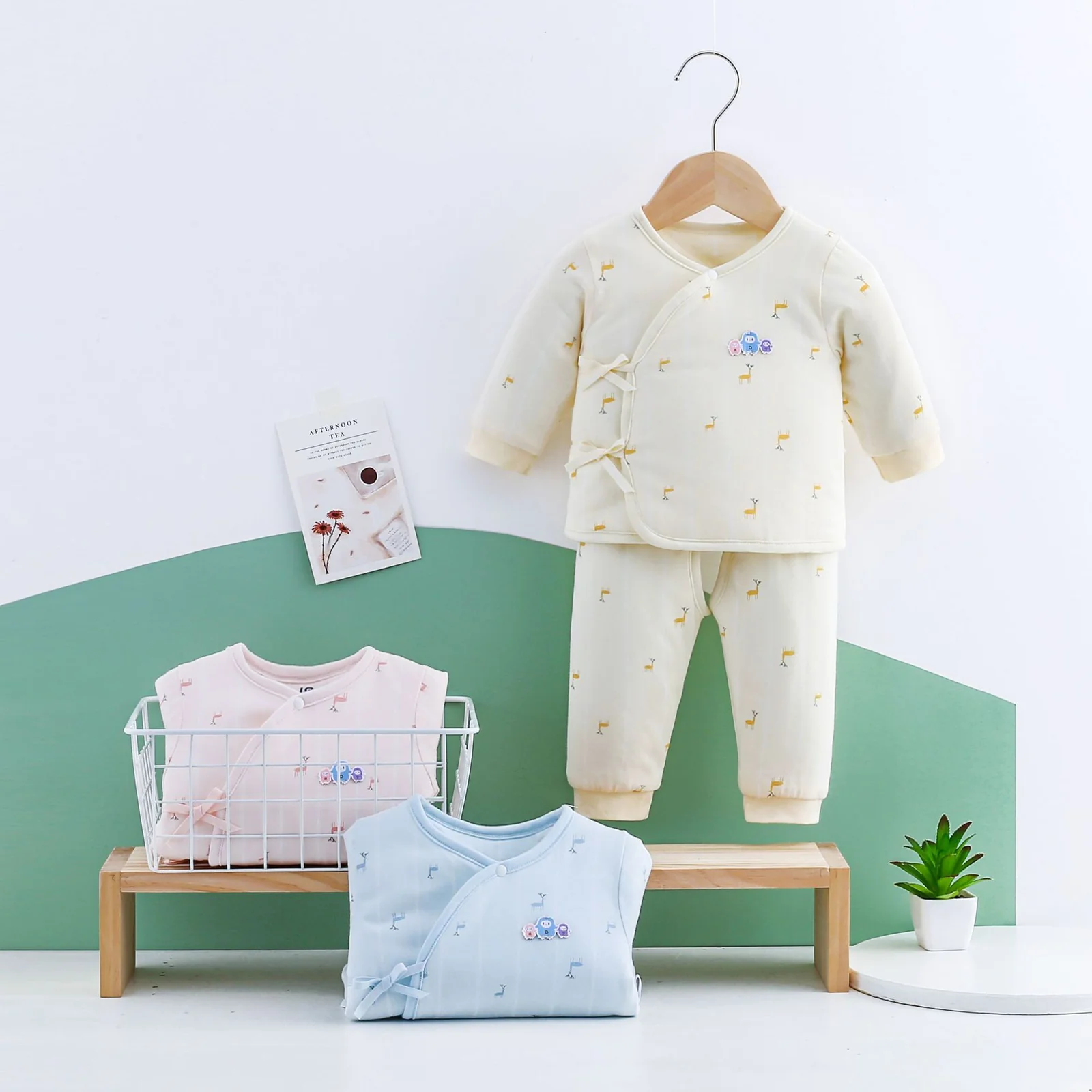 Infant and toddler suits with cotton padding