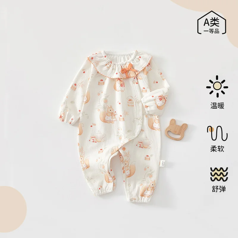 Spring crawling clothes for infants and toddlers made of pure cotton