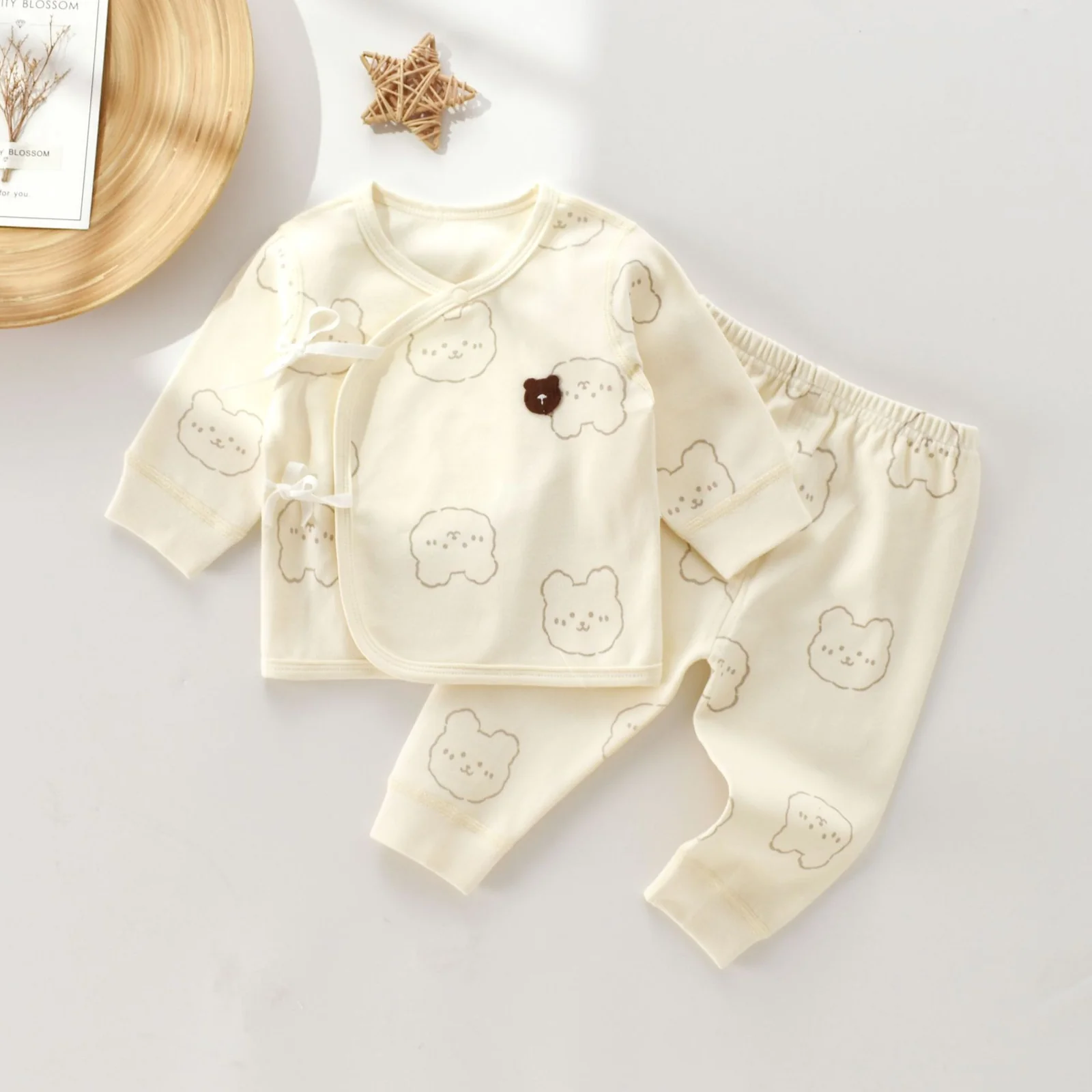 Infant and toddler autumn two-piece set made of pure cotton