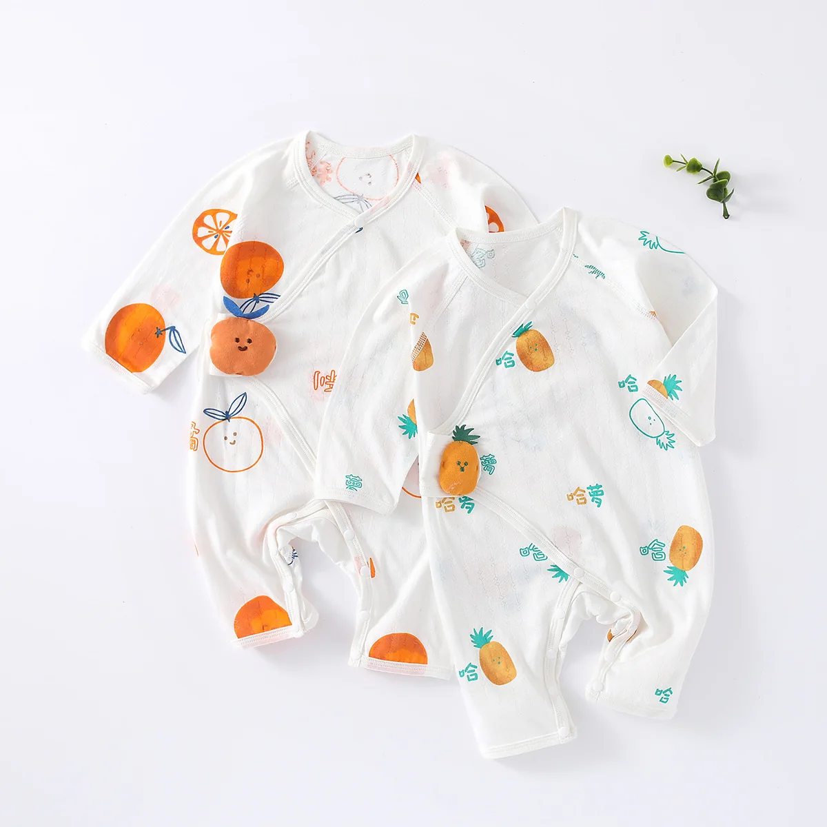 Pure cotton crawling clothes for infants and toddlers in spring and autumn
