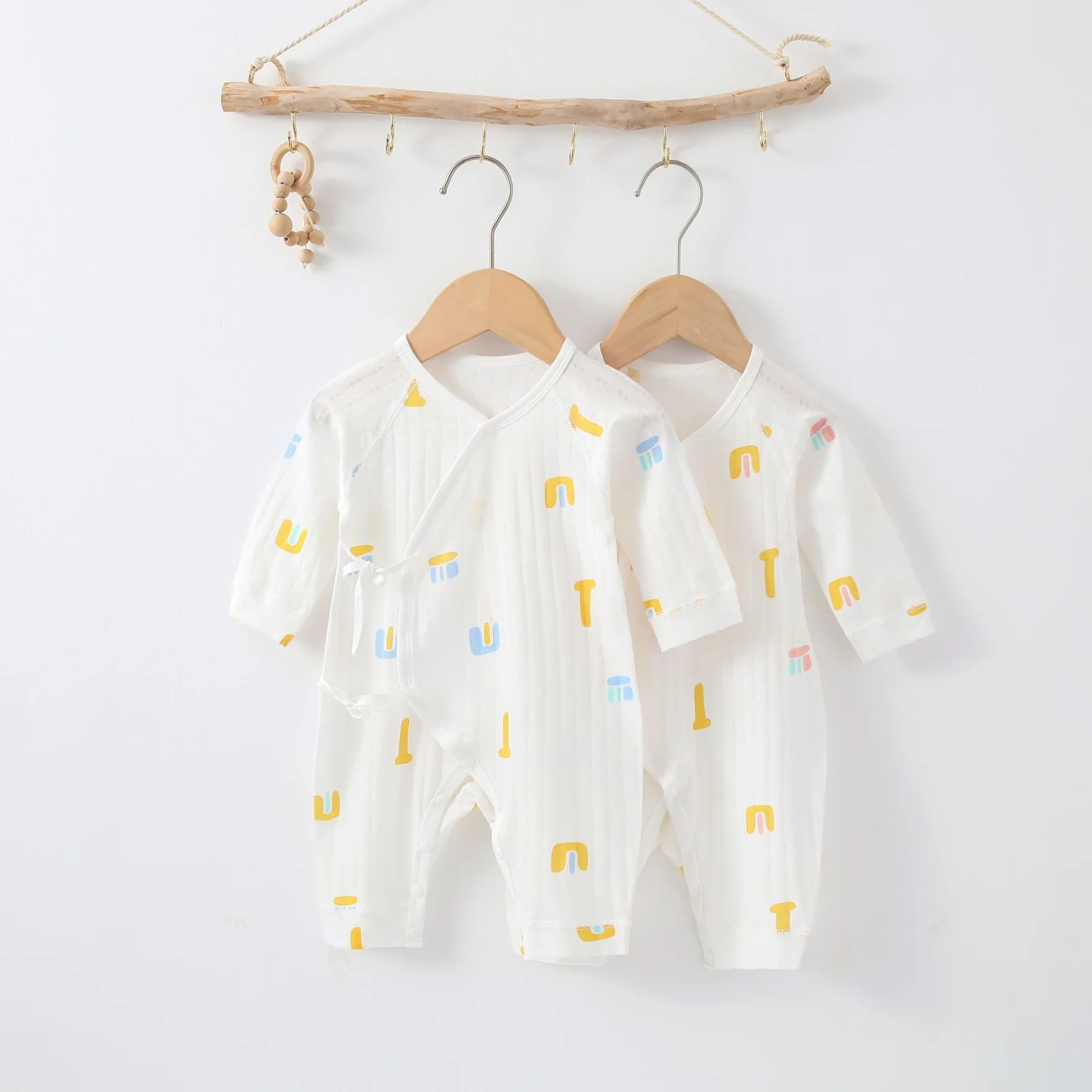 Thin pure cotton summer crawling clothes for infants and toddlers