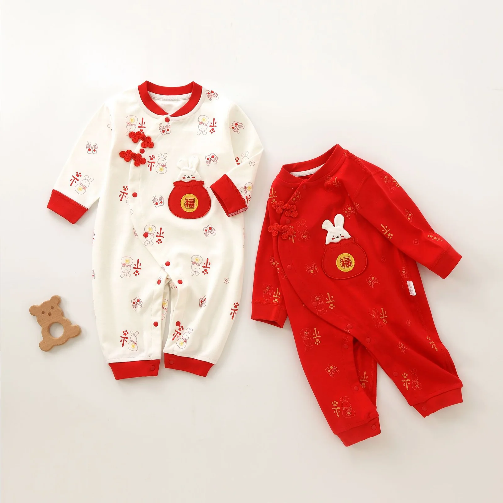 Pure cotton crawling clothes for infants and toddlers in spring and autumn