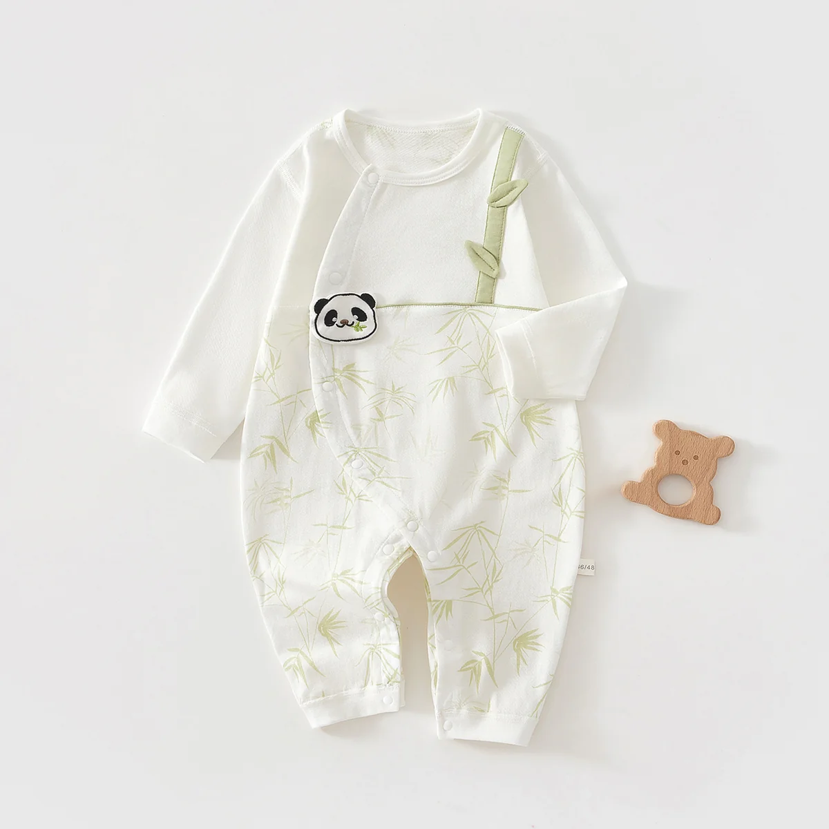 Pure cotton crawling clothes for infants and toddlers in spring and autumn