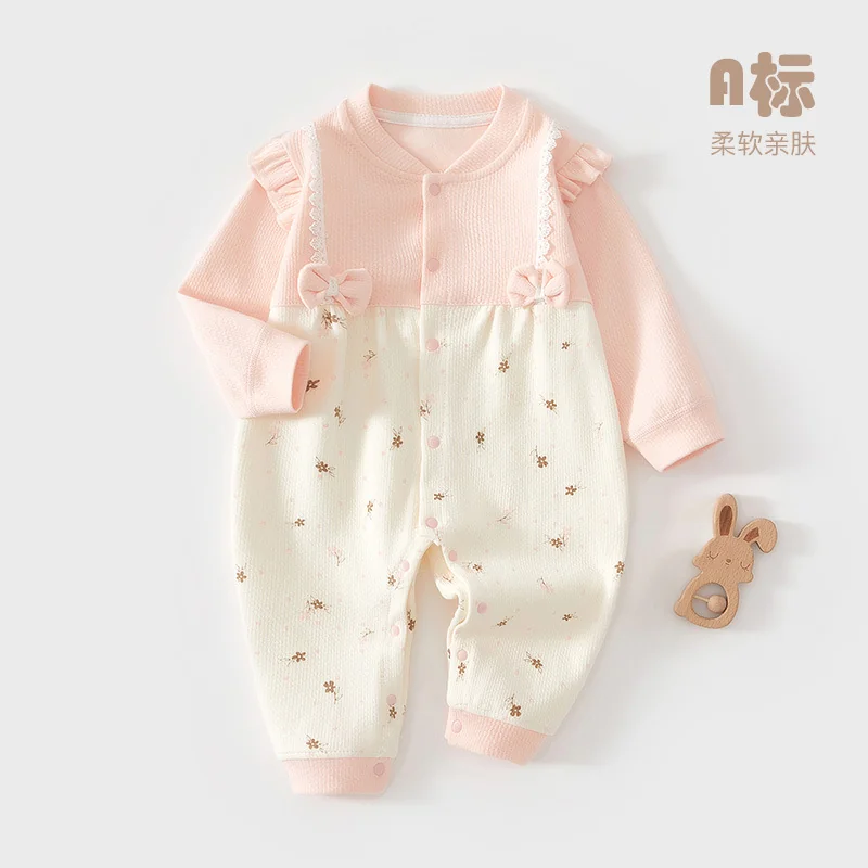 Spring and autumn one-piece clothes for infants and toddlers