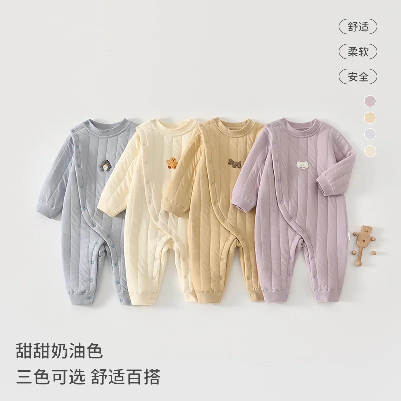 Infants and toddlers' autumn and winter climbing clothing with air layer cotton padding