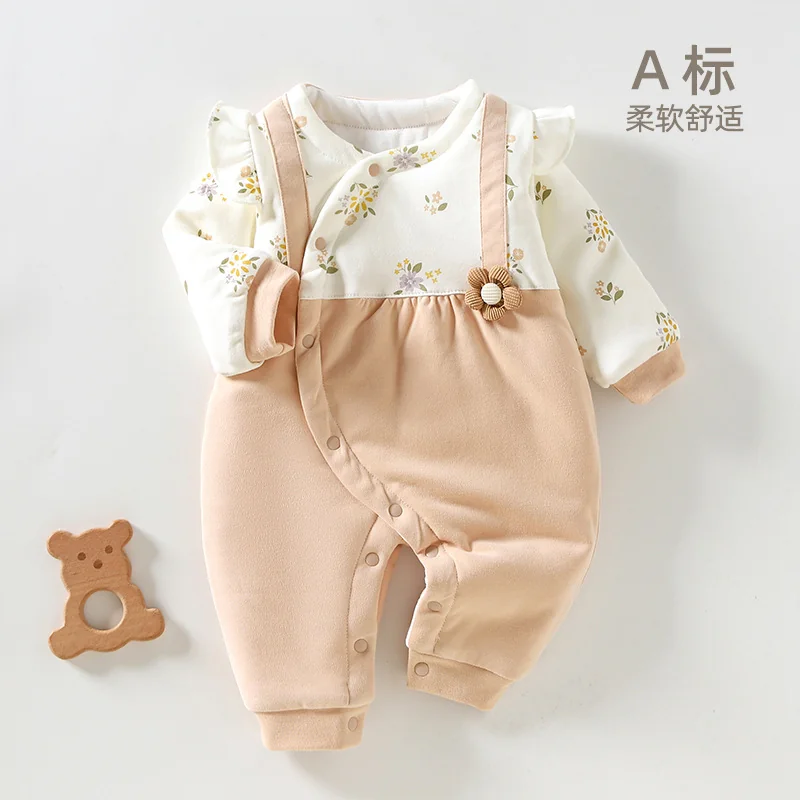 Infant and toddler autumn and winter jumpsuit made of pure cotton