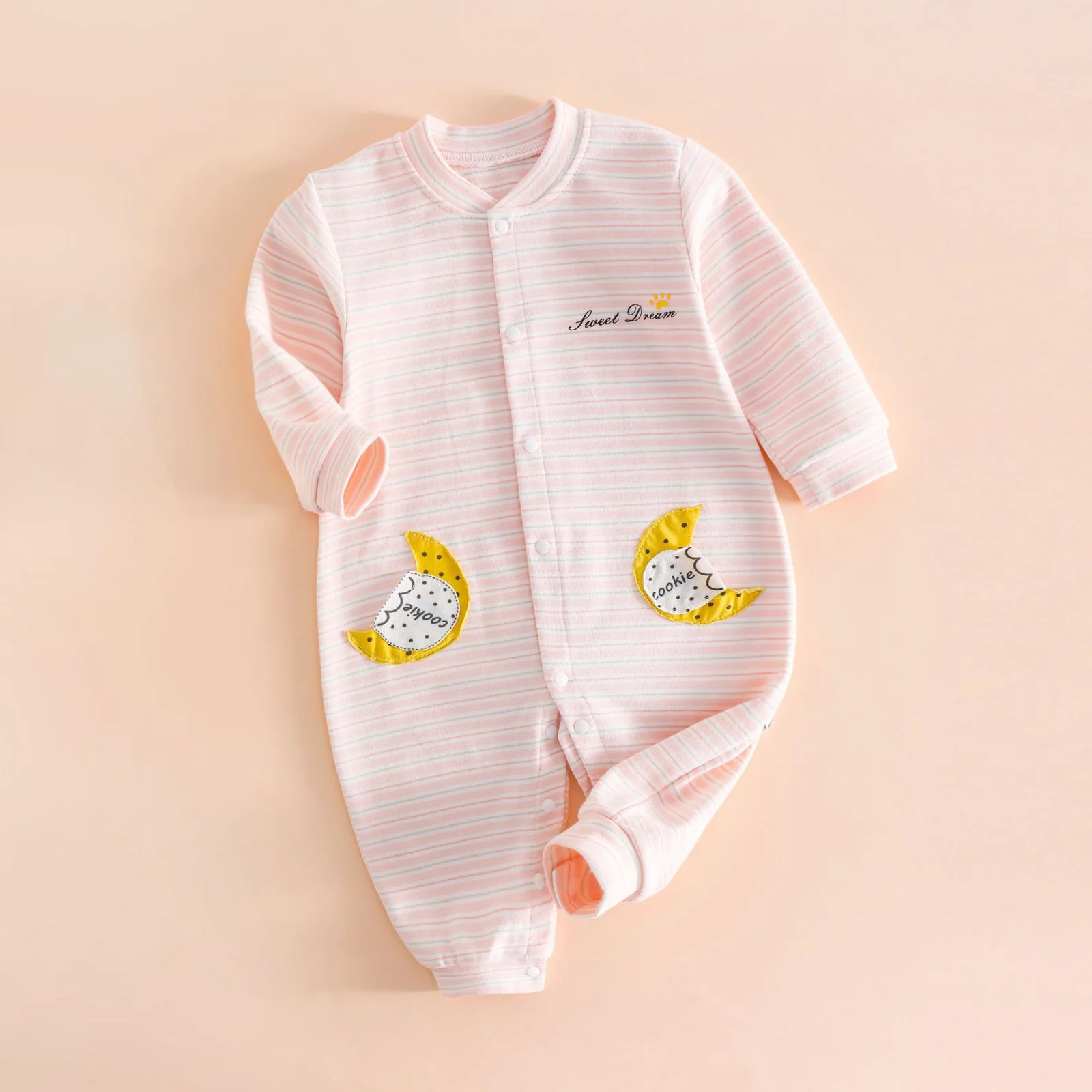Spring and autumn crawling clothes for girls