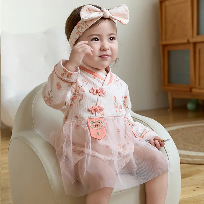 Thin spring crawling clothes for girls