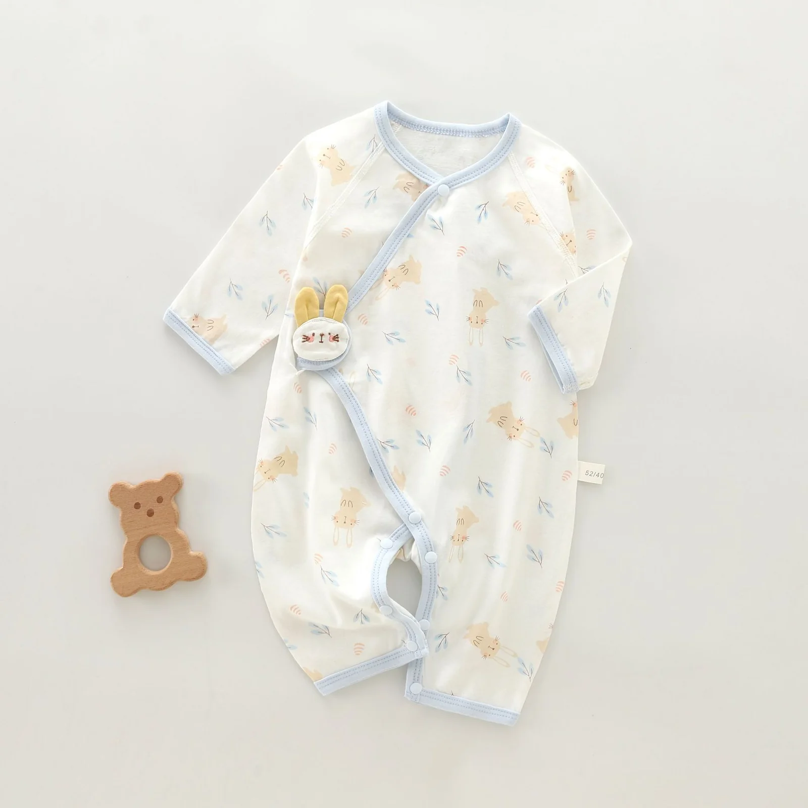 Summer pajamas for infants and toddlers made of pure cotton