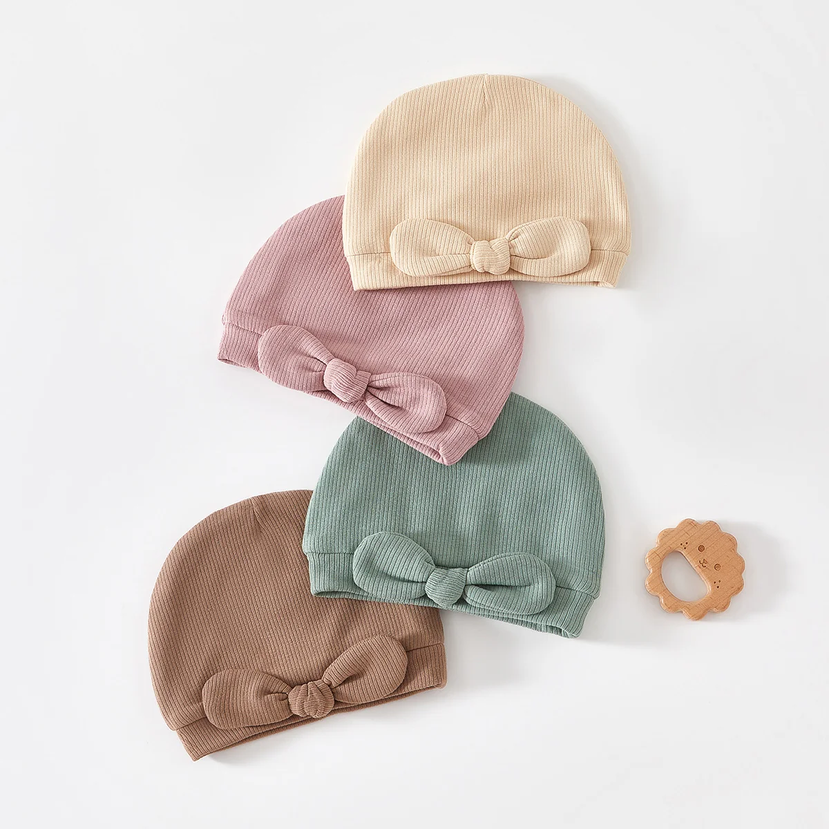 Thickened hats for infants and toddlers in autumn and winter