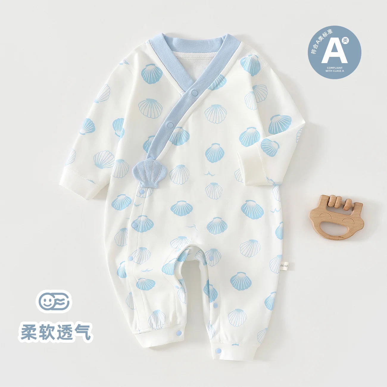 Spring and autumn crawling clothes for girls