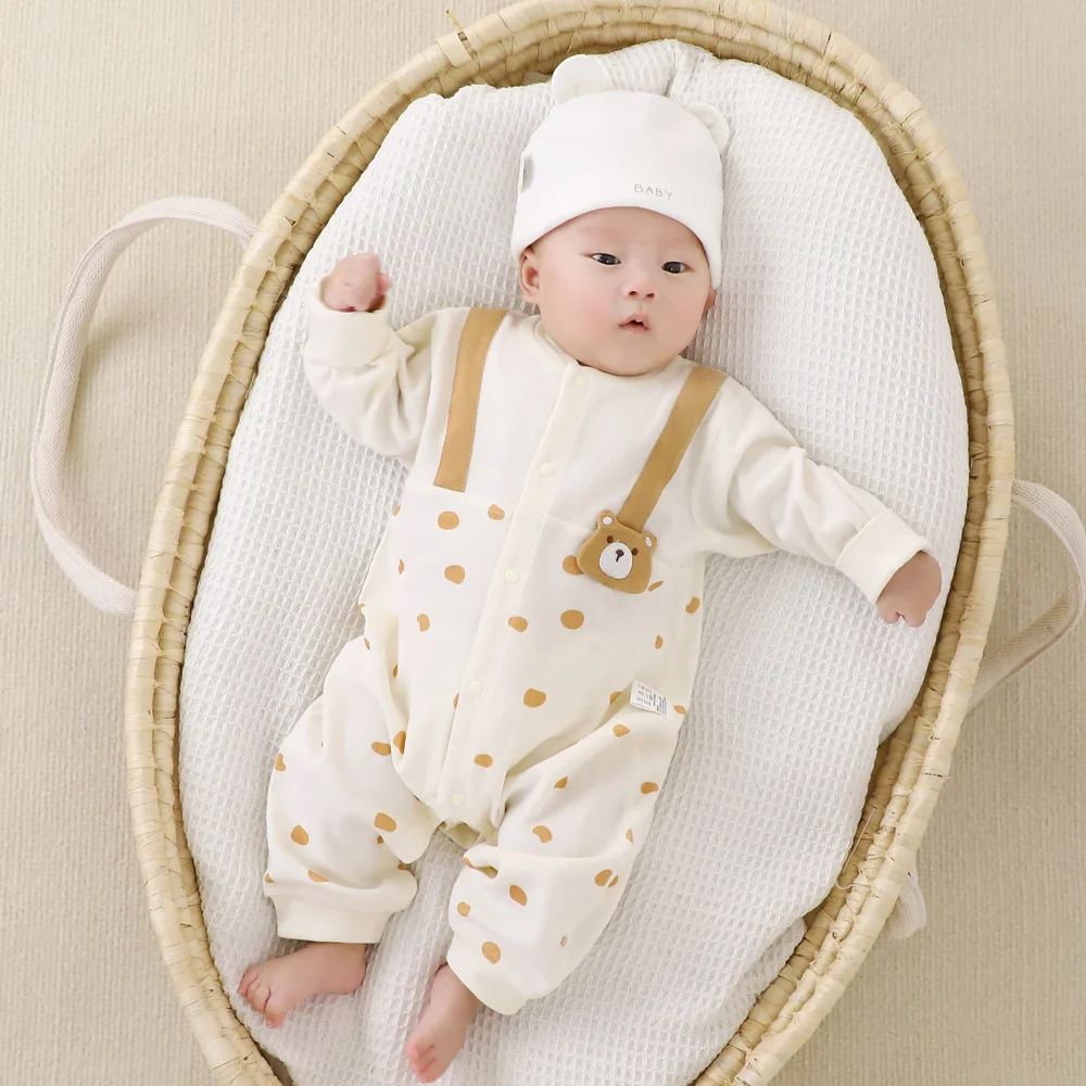 Spring and autumn crawling clothing for infants and toddlers