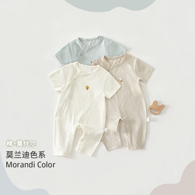 Thin summer crawling clothes for infants and toddlers
