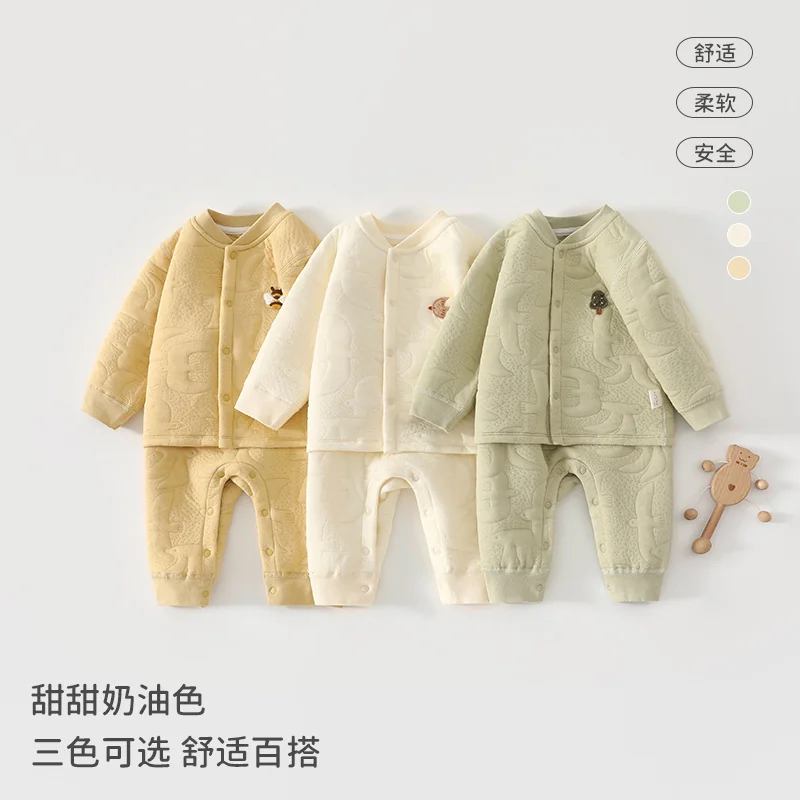 A spring and autumn suit for girls with cotton padding