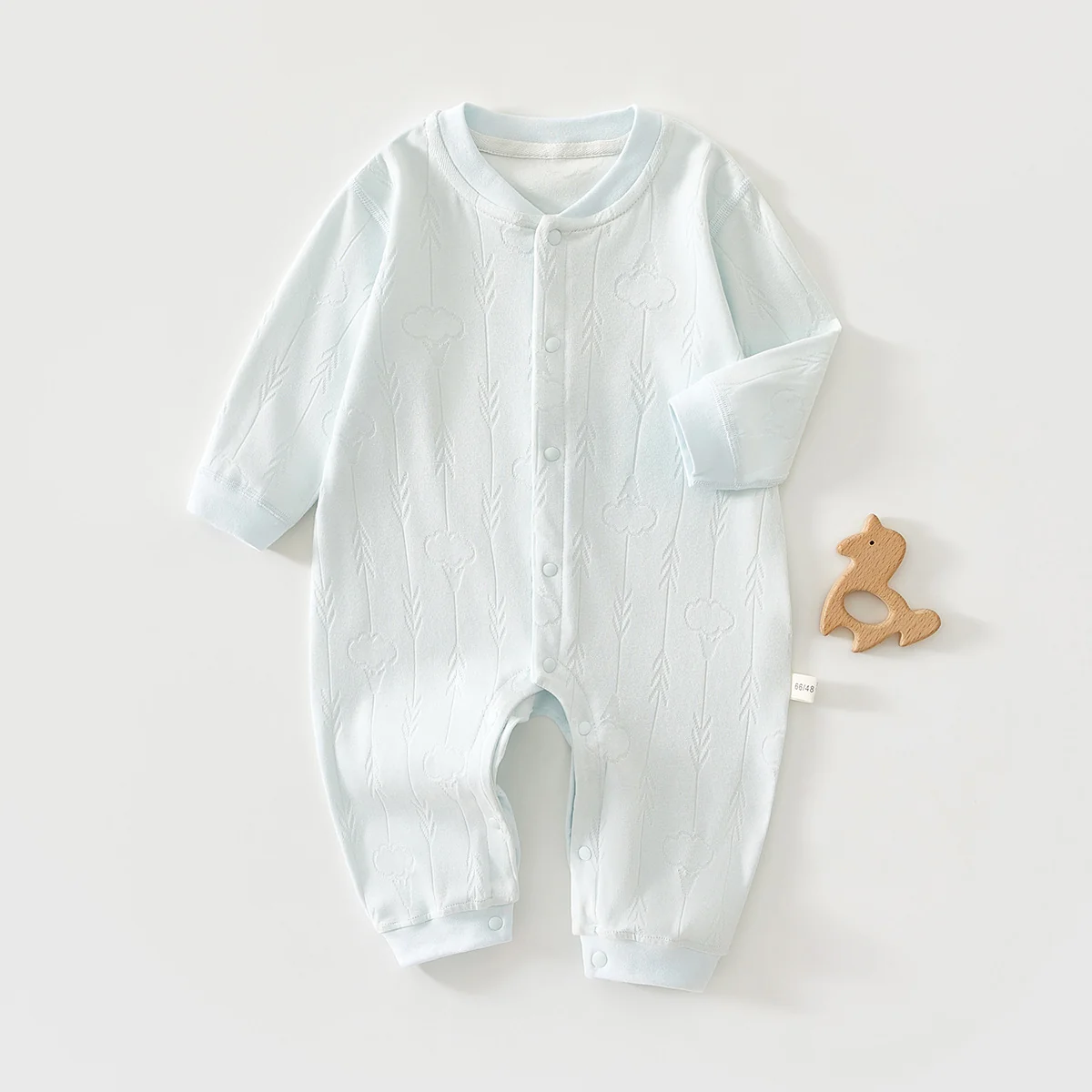 Spring and autumn crawling clothes for girls