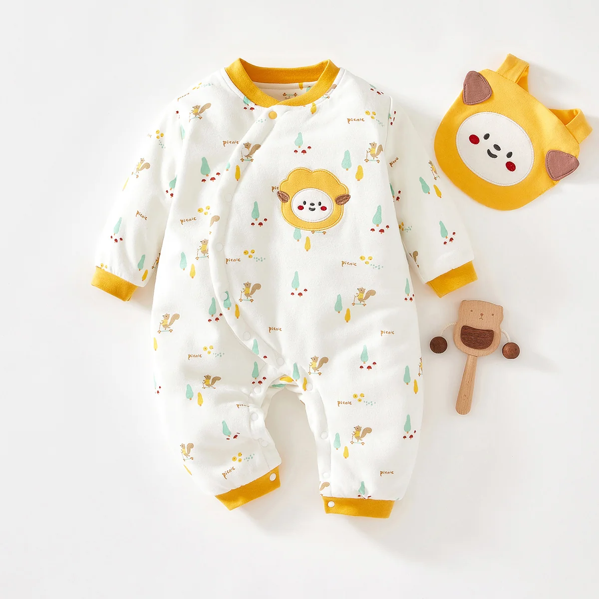 Infants and toddlers' autumn and winter crawling clothes with cotton padding