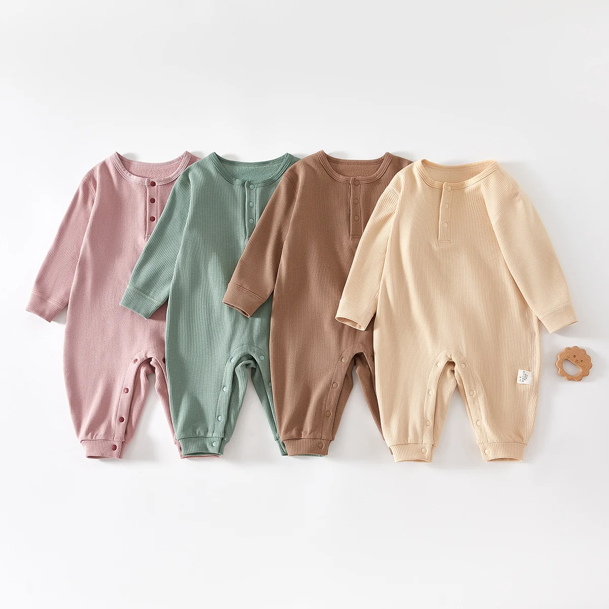 Autumn and winter one-piece clothes for infants and toddlers