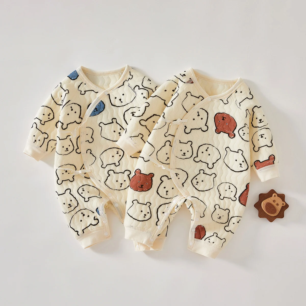 Autumn and winter one-piece clothes for infants and toddlers