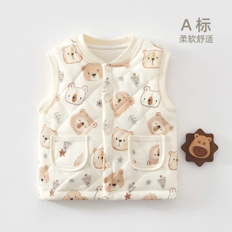 The boy's autumn and winter vest is made of pure cotton and thickened